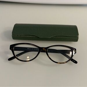 Reading glasses & case. Cute cat-eye shape in brown tortoise. Strength +1.50.
